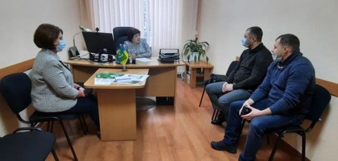 Нове партнерство на Хмельниччині: правову допомогу надаватимуть людям із залежностями та їхнім родичам
