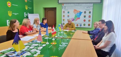 У Рівному відбувся круглий стіл присвячений питанням доступу до безоплатної правової допомоги в умовах воєнного часу