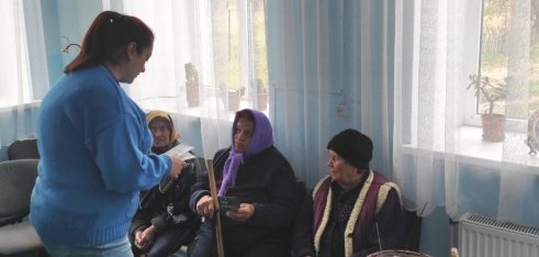 Людям похилого віку та особам з інвалідністю розповіли, як змінилося законодавство в умовах воєнного стану