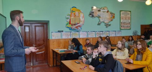Як не стати жертвою кіднепінгу: правопросвітництво на Тернопільщині