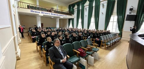 Майбутніх правоохоронців інформували про особливості документування воєнних злочинів