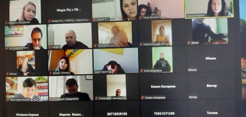 Про надання психологічної допомогш неповнолітнім засудженим говорили учасники тренінгу