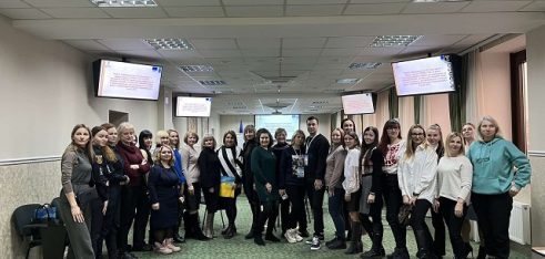 На Регіональному Форумі  розповідаємо про можливості системи безоплатної правової допомоги  Полтавщини для внутрішньопереміщених осіб