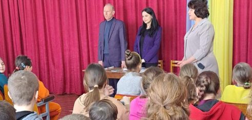 Серія заходів, присвячених протидії кібербулінгу та кібергрумінгу, пройшла на Сумщині