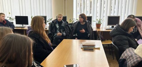 Хмельницький: студентам пояснили, як право на доступ до інформації може сприяти реалізації інших прав