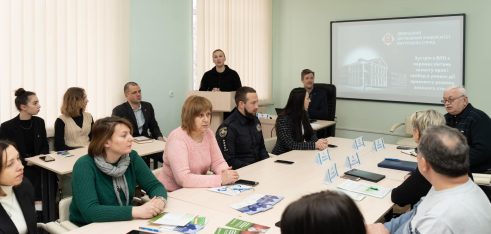 Правова підтримка та соціальний захист: в Кропивницькому зустрілись з внутрішньо переміщеними особами