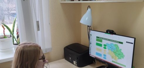 Комунікуємо з освітянами Полтавщини задля захисту прав дітей у регіоні