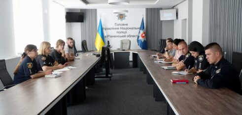 У Рівному юристи обговорили з правоохоронцями питання інформування системи БПД про факти затримання