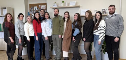 Як коректно спілкуватися з військовими: ветеран провів тренінг для юристів системи надання БПД в Івано-Франківську