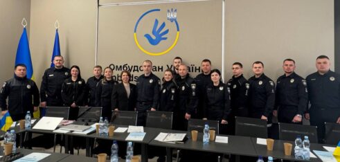 Як ефективніше взаємодіяти задля захисту прав затриманих: у Хмельницькому відбувся круглий стіл