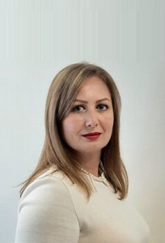 Хребтова-Краузе Юлія Валеріївна