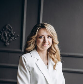 Полюхович Альона Василівна