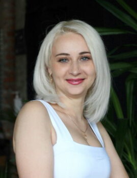 Струк Ірина Василівна